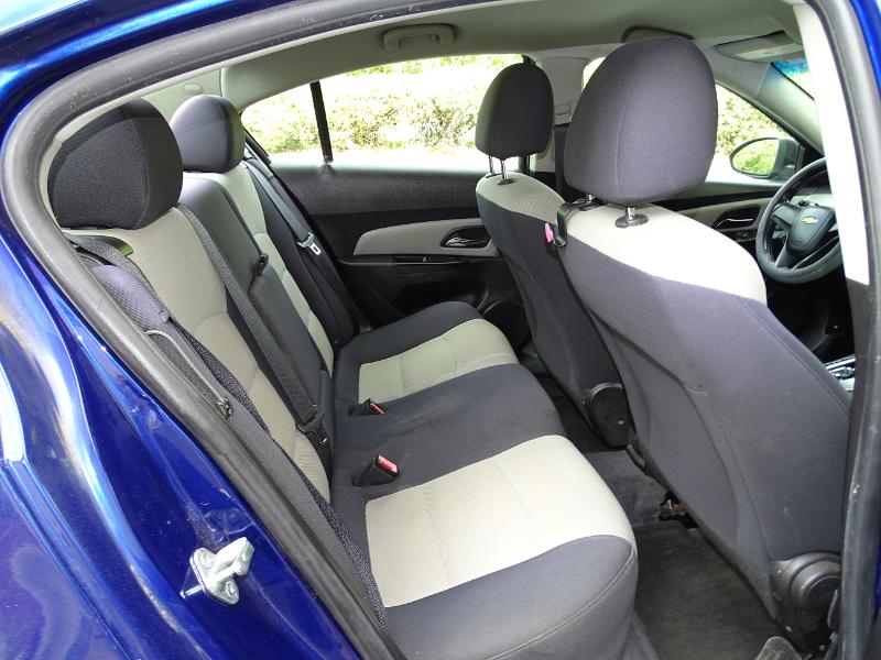 Chevrolet Cruze 2LT Auto 2012