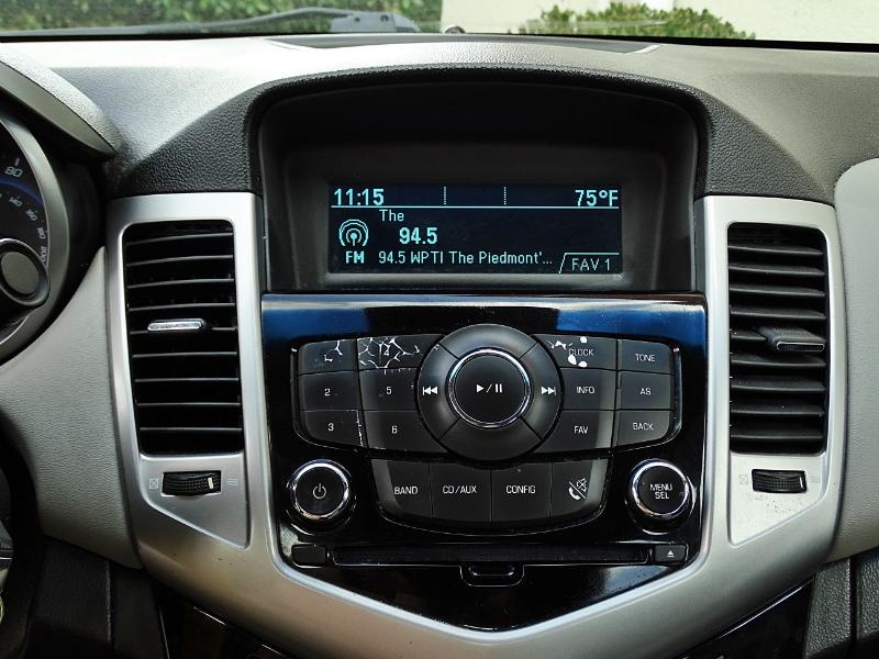 Chevrolet Cruze 2LT Auto 2012