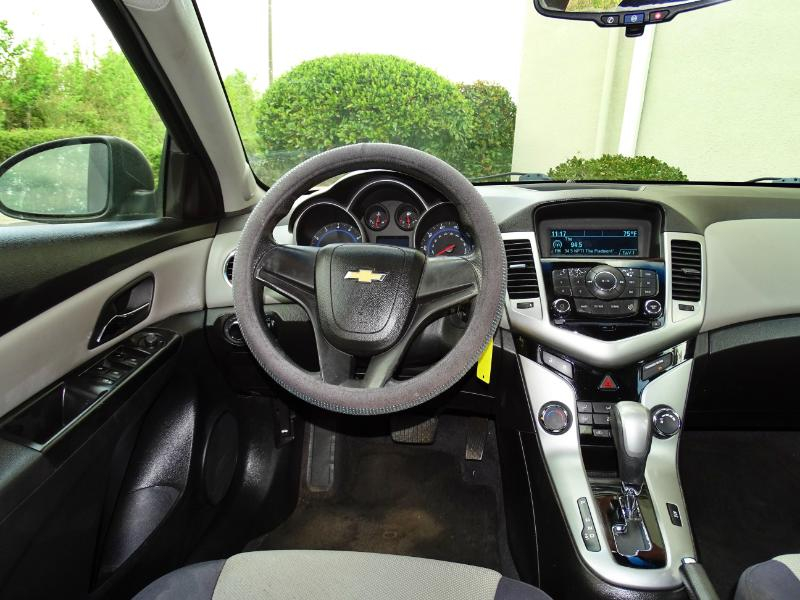 Chevrolet Cruze 2LT Auto 2012