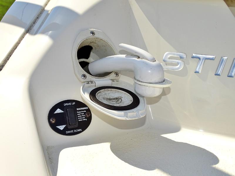 Stingray 215LR  2012