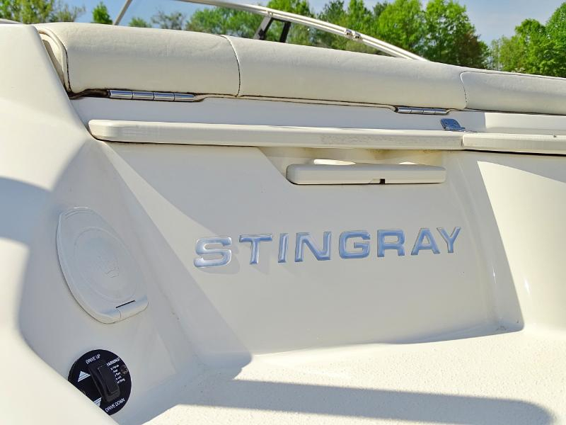 Stingray 215LR  2012