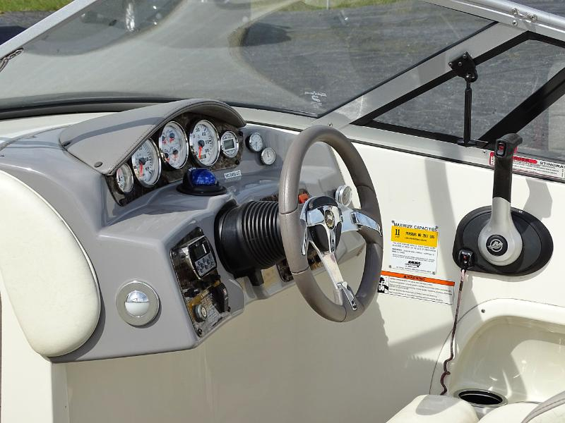 Stingray 215LR  2012