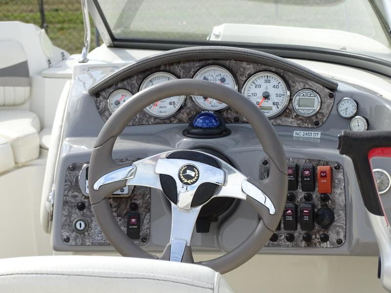 Stingray 215LR  2012