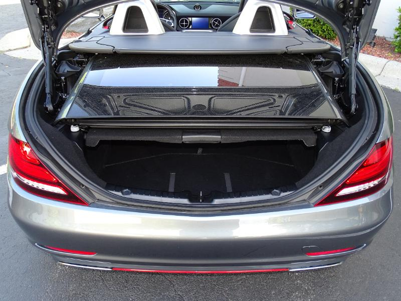 Mercedes-Benz SLC-Class  2018