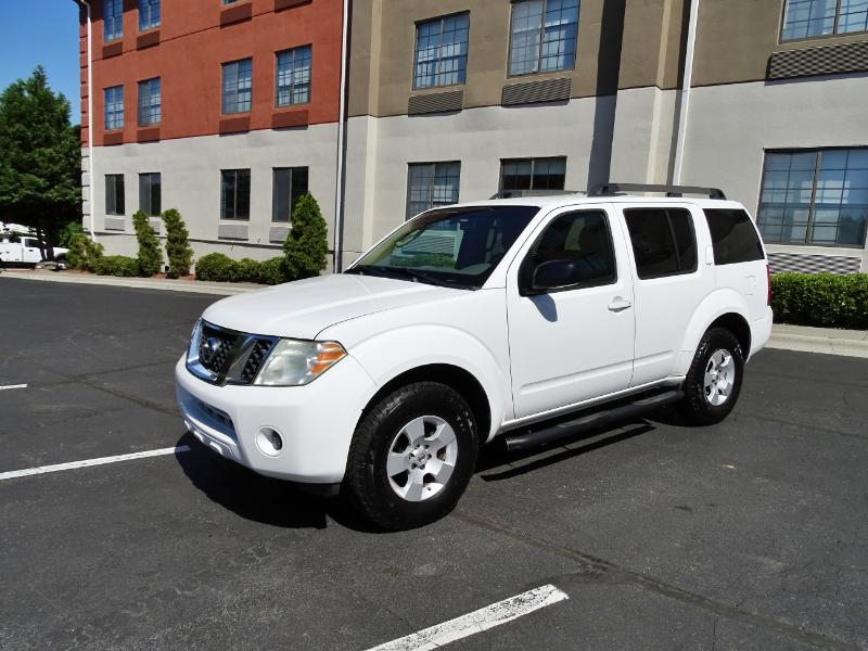 Nissan Pathfinder  2009