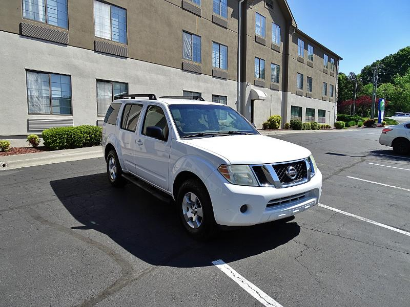 Nissan Pathfinder  2009