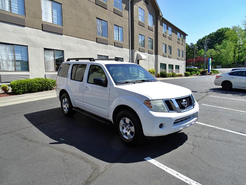 Nissan Pathfinder  2009