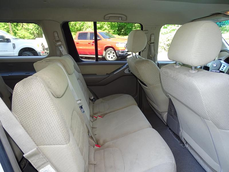 Nissan Pathfinder  2009