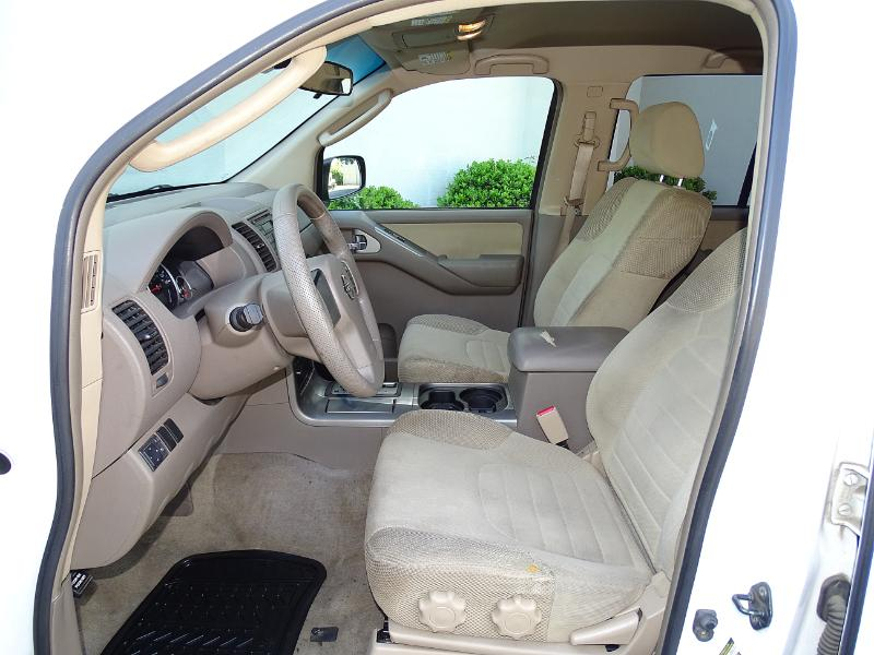 Nissan Pathfinder  2009