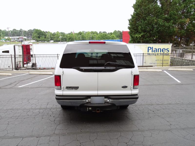 Ford Excursion XLT 2WD 2000
