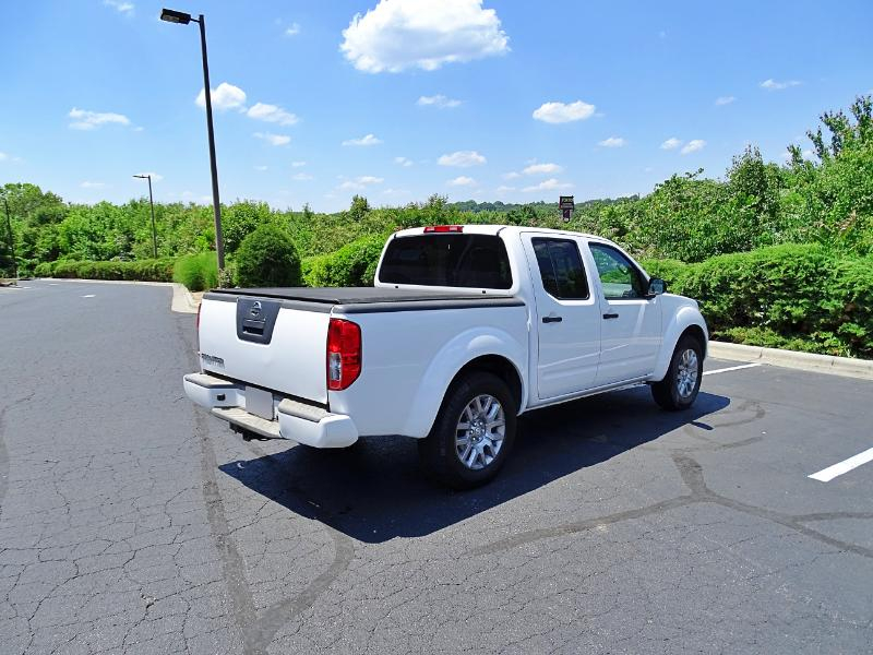 Nissan Frontier SV Crew Cab 2WD 2012