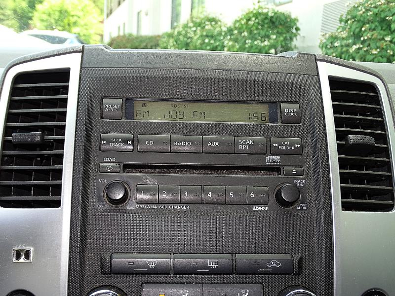 Nissan Frontier SV Crew Cab 2WD 2012