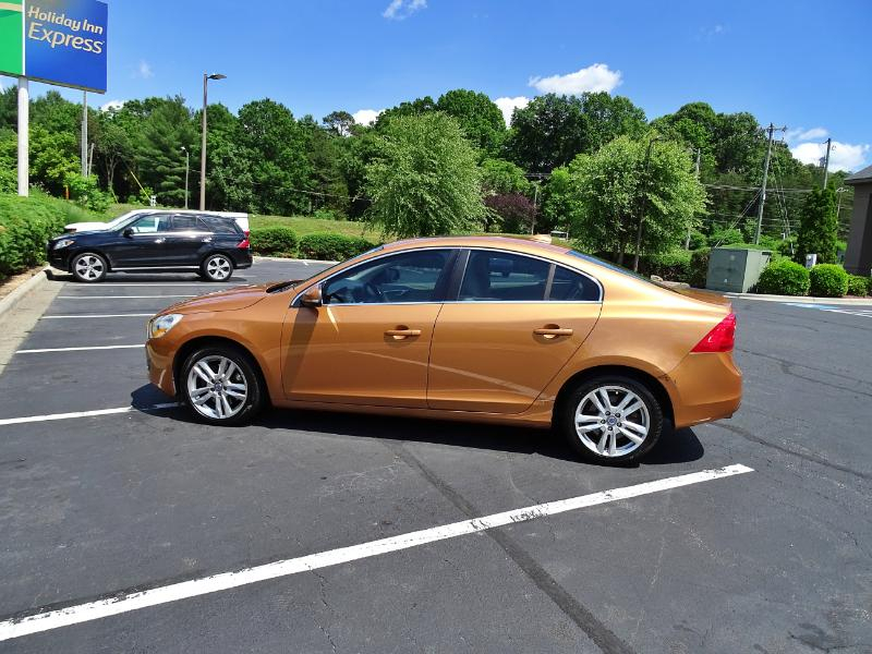 Volvo S60 T5 2012