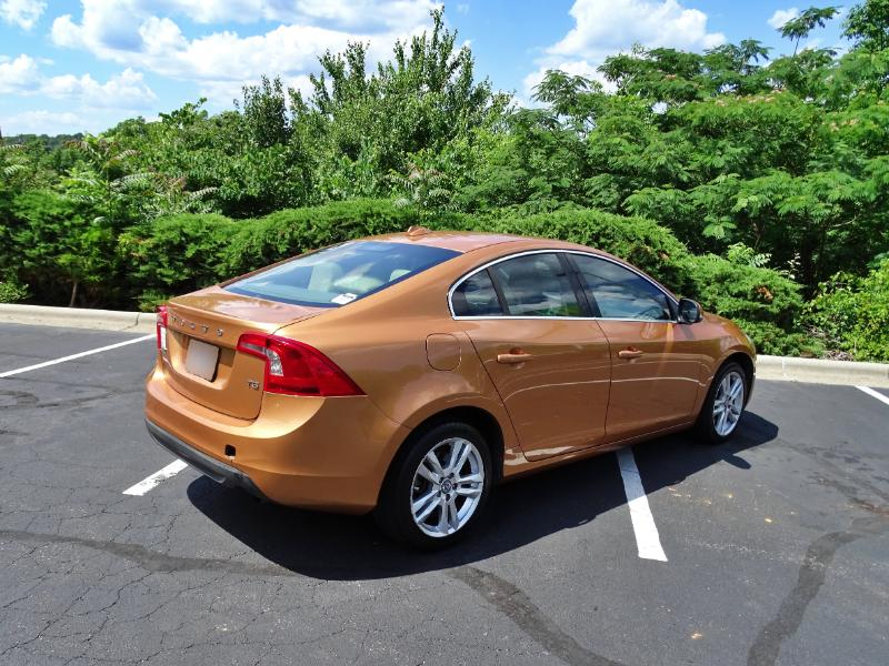 Volvo S60 T5 2012