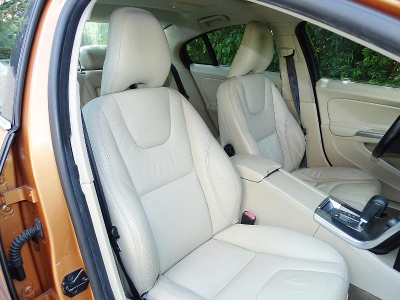 Volvo S60 T5 2012