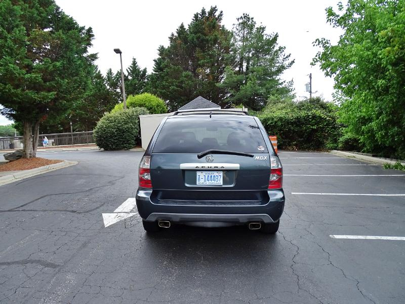 Acura MDX Touring with Navigation System 2004