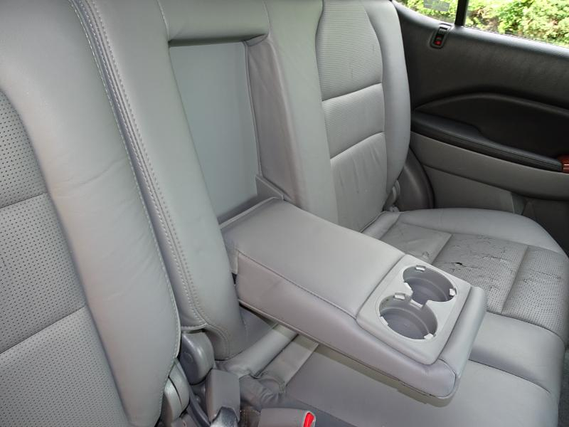 Acura MDX Touring with Navigation System 2004