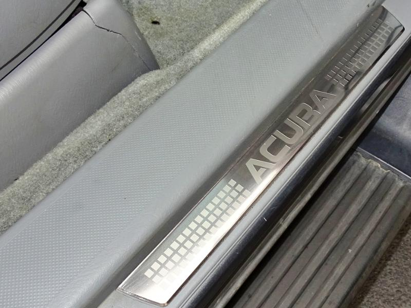 Acura MDX Touring with Navigation System 2004