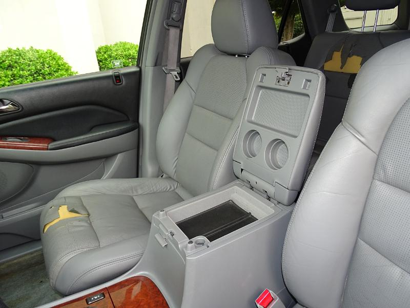 Acura MDX Touring with Navigation System 2004