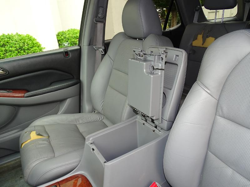Acura MDX Touring with Navigation System 2004