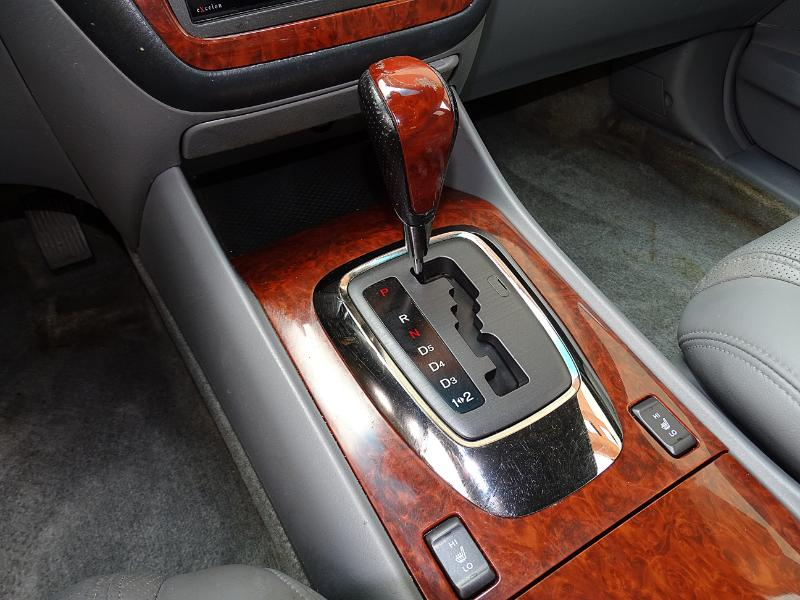 Acura MDX Touring with Navigation System 2004