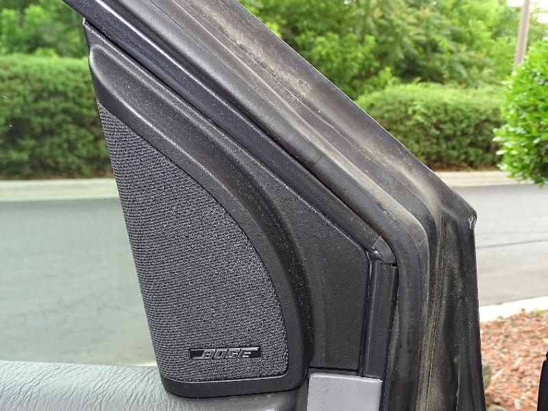 Acura MDX Touring with Navigation System 2004