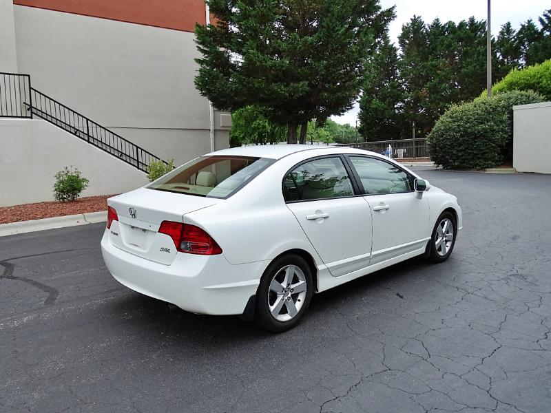 Honda Civic EX Sedan AT with Navigation 2006