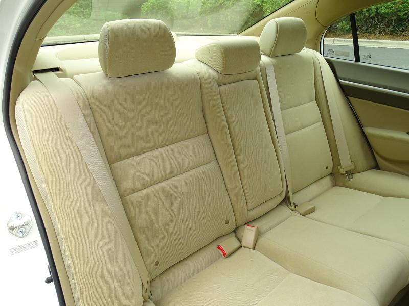 Honda Civic EX Sedan AT with Navigation 2006