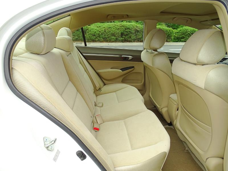 Honda Civic EX Sedan AT with Navigation 2006