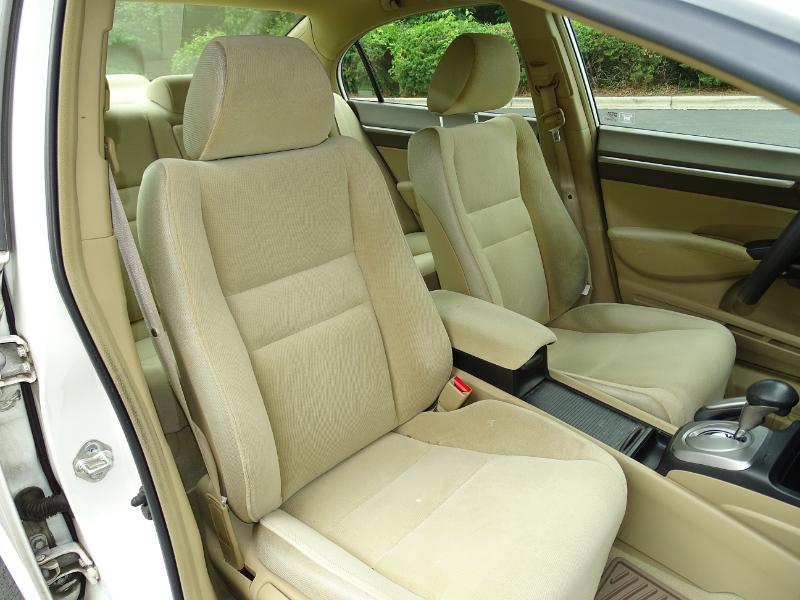 Honda Civic EX Sedan AT with Navigation 2006