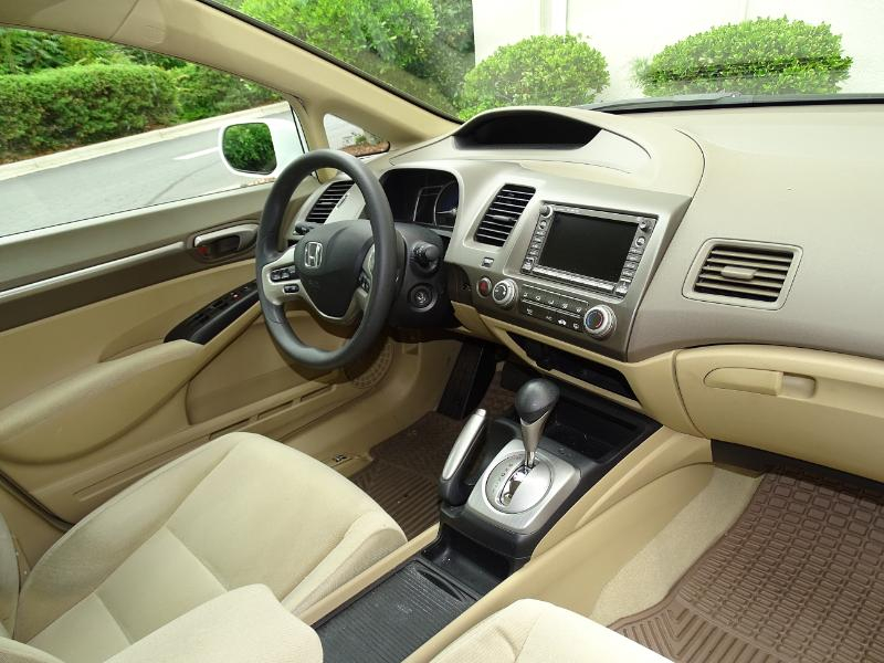 Honda Civic EX Sedan AT with Navigation 2006