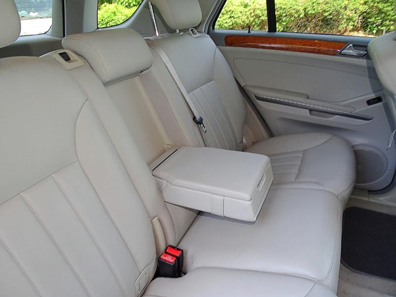 Mercedes-Benz M-Class ML350 2006