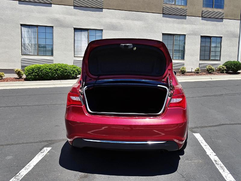 Chrysler 200 Limited 2011
