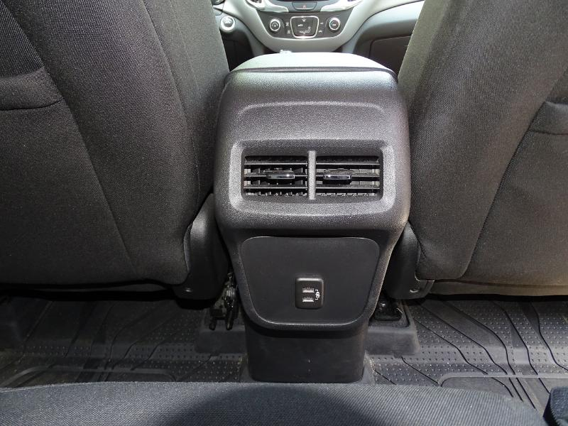 Chevrolet Equinox LS 2WD 2021