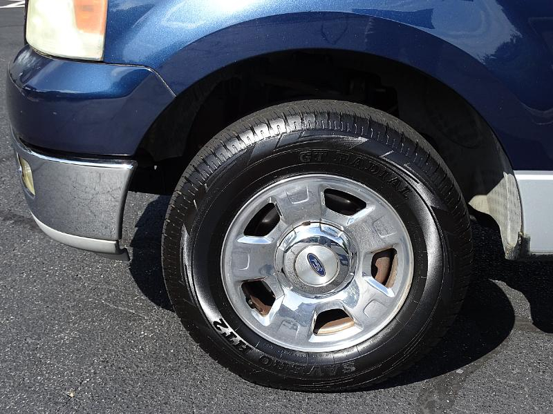 Ford F-150 STX SuperCab 2WD 2004