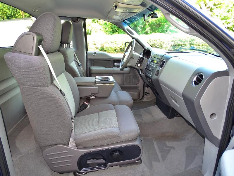 Ford F-150 STX SuperCab 2WD 2004