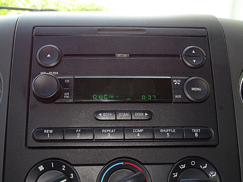 Ford F-150 STX SuperCab 2WD 2004