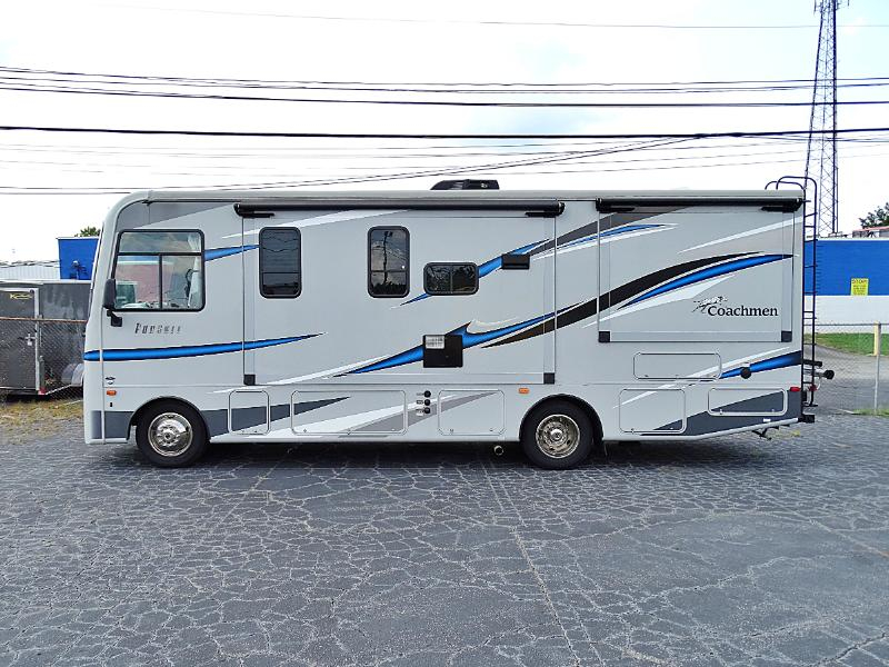 Coachmen Pursuit  2021