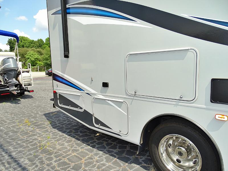 Coachmen Pursuit  2021