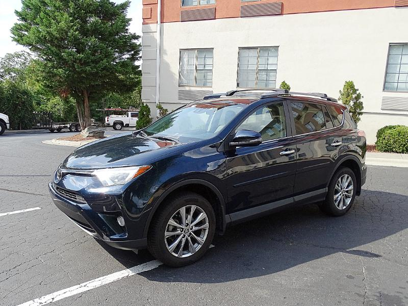 Toyota RAV4 Limited AWD 2018