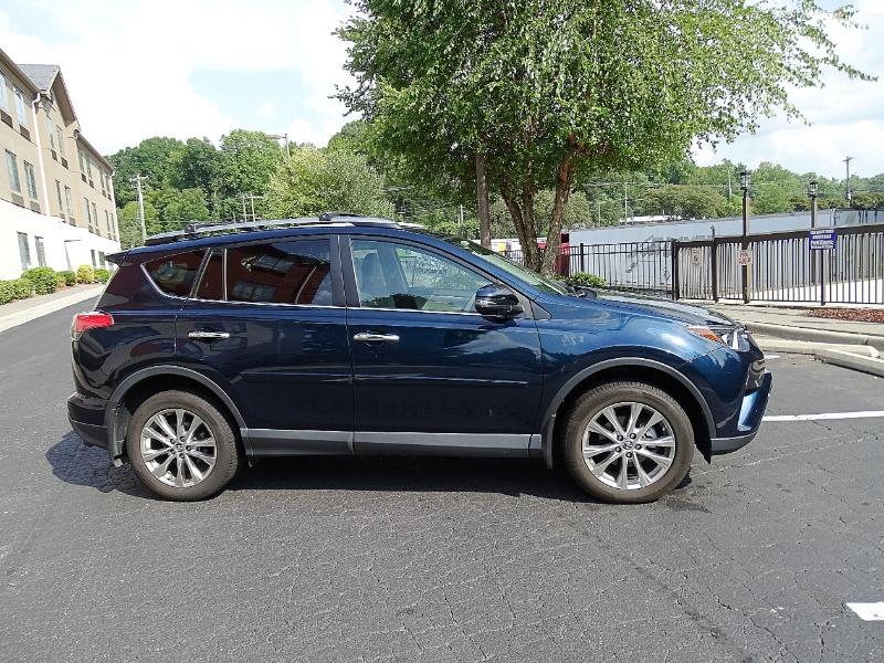 Toyota RAV4 Limited AWD 2018
