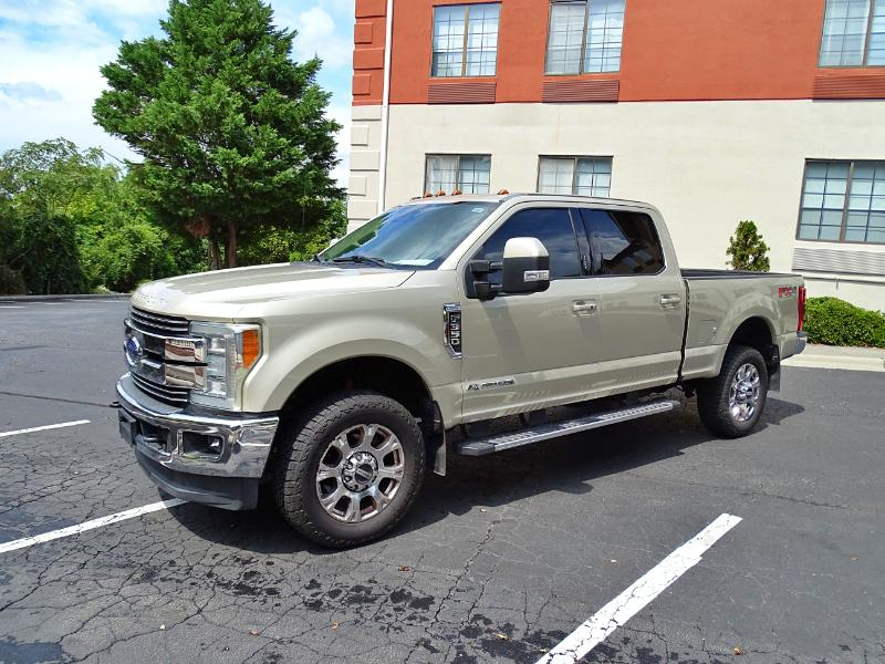 Ford F-350 SD Lariat Crew Cab 4WD 2017