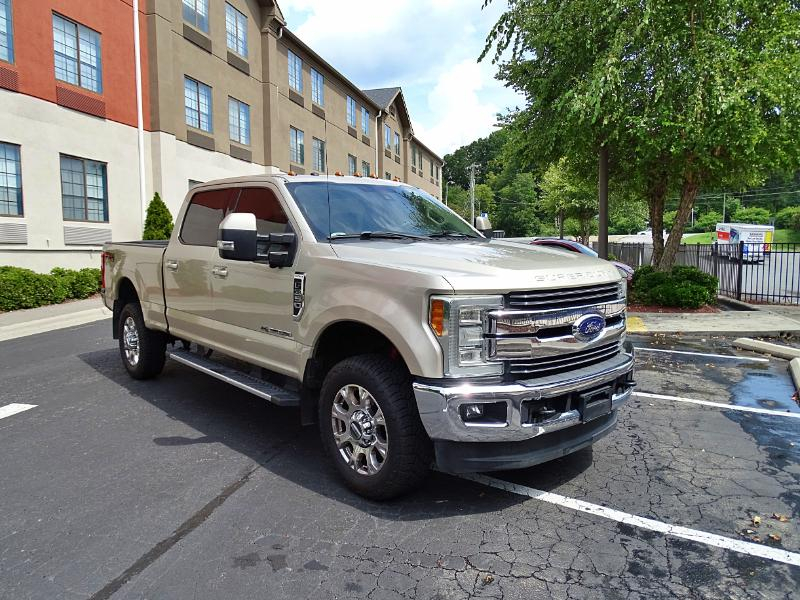 Ford F-350 SD Lariat Crew Cab 4WD 2017
