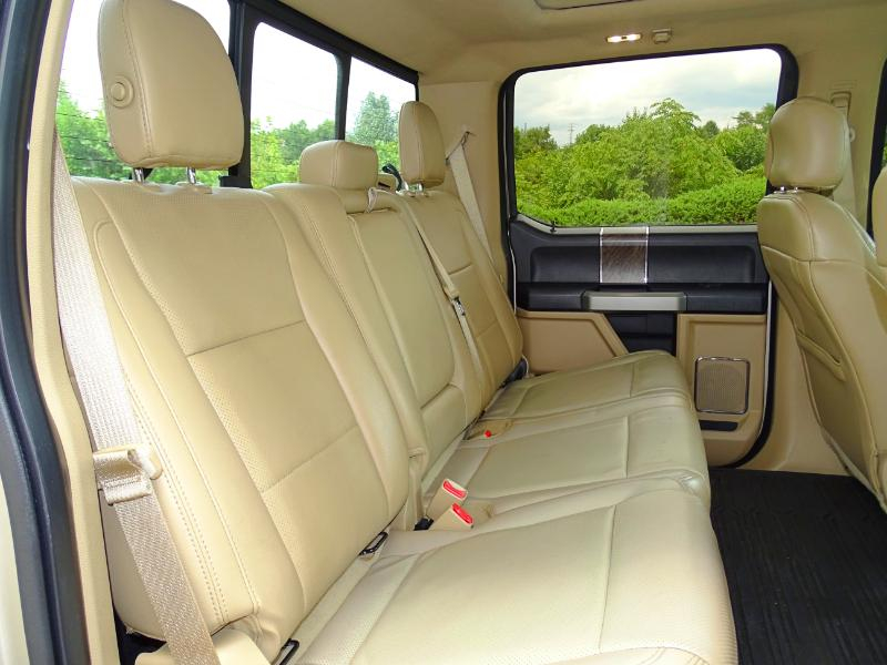 Ford F-350 SD Lariat Crew Cab 4WD 2017