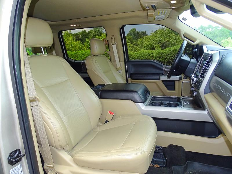 Ford F-350 SD Lariat Crew Cab 4WD 2017