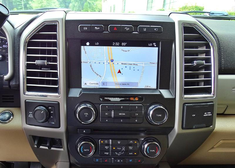 Ford F-350 SD Lariat Crew Cab 4WD 2017
