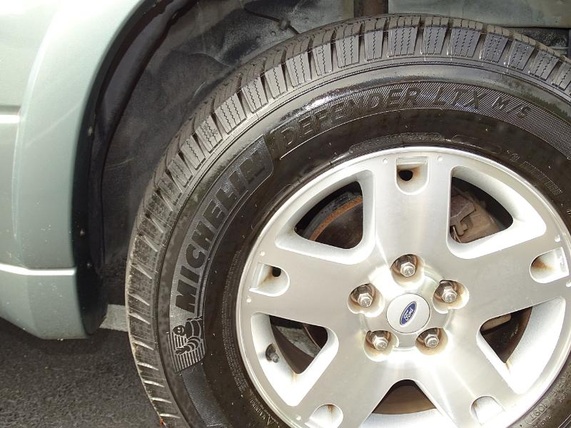 Ford Escape Limited 2WD 2006