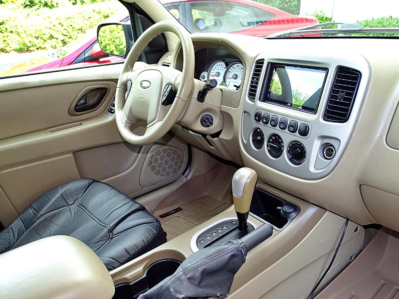 Ford Escape Limited 2WD 2006