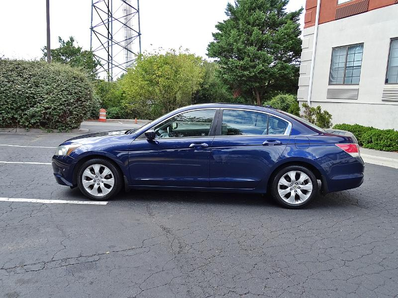 Honda Accord EX-L Sedan AT 2010