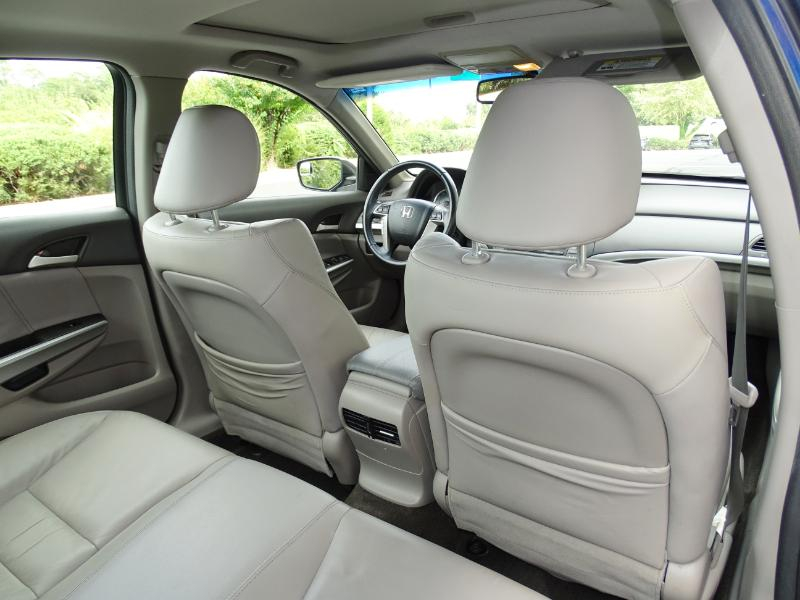 Honda Accord EX-L Sedan AT 2010